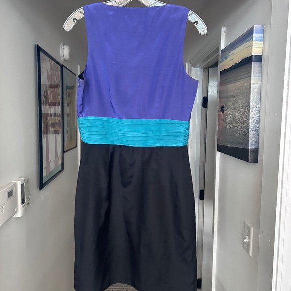 Kensie Pretty Color Block Dress - Picture 2 of 3